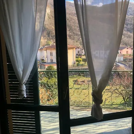 Como Lake Ai Pini *