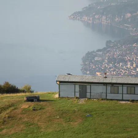 Como Lake Ai Pini Apartman